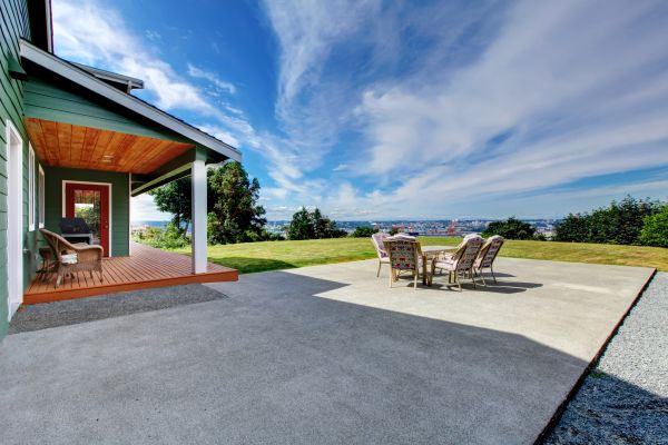 Cost of Backyard Paving in Longmont