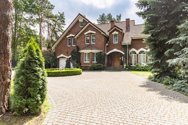 Driveway Pavers Repair in Longmont