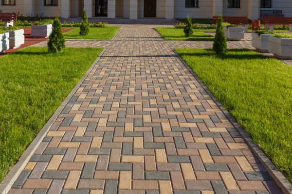 Cost of Paving Stones Installation in Longmont